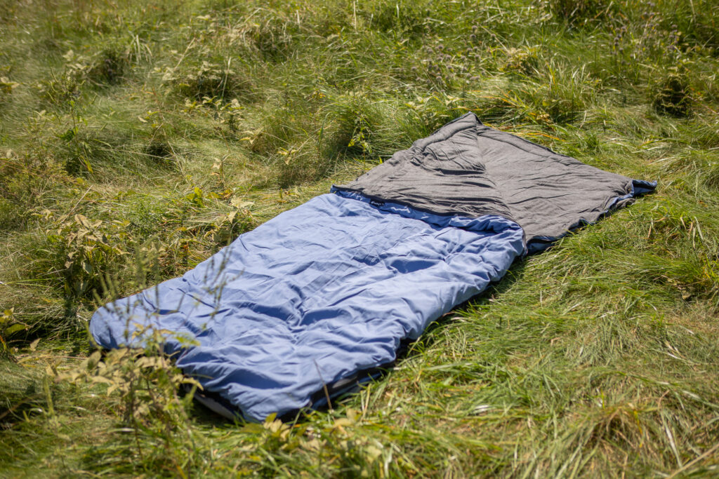 Wool Sleeping Bag for Cold Weather: The Aurora Borealis - Lucky Sheep Wool Sleeping Bag for Cold Weather: The Aurora Borealis - Lucky Sheep