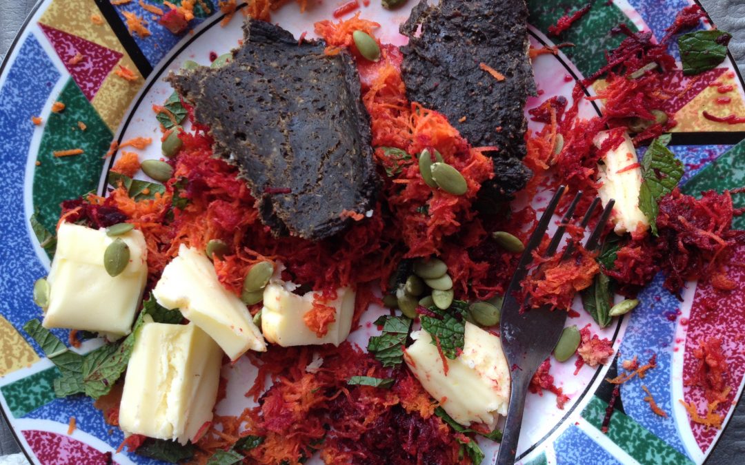 Paleo Trail Foods Recipe: Carrots Alive Breakfast Salad