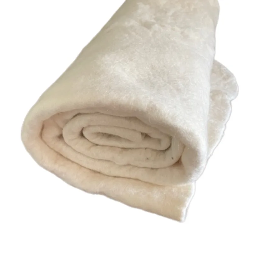 Wool felt bedroll blanket and wool sleeping pads